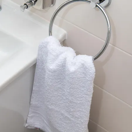 Prenociste Cma * Posusje